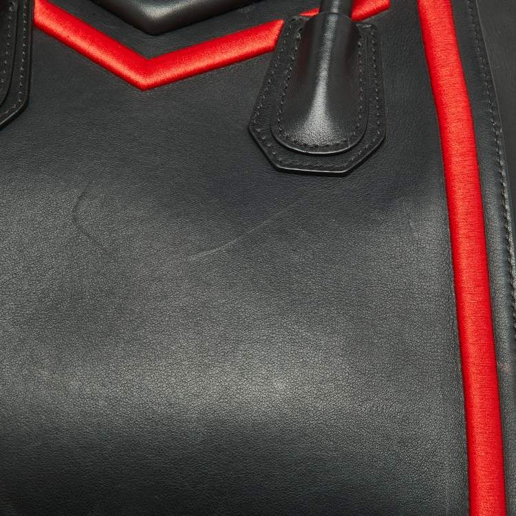 Pre Owned Givenchy Black/Red Leather and Faux Fur Small Embroidered Antigona Satchel