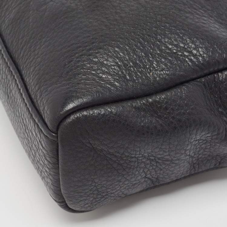 Pre Owned Givenchy Black Leather Logo Embossed Wristlet Pouch