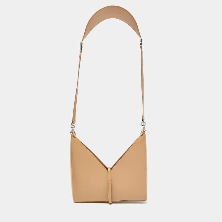 Pre Owned Givenchy Cream Glossy Leather Chain Cut Out Bag
