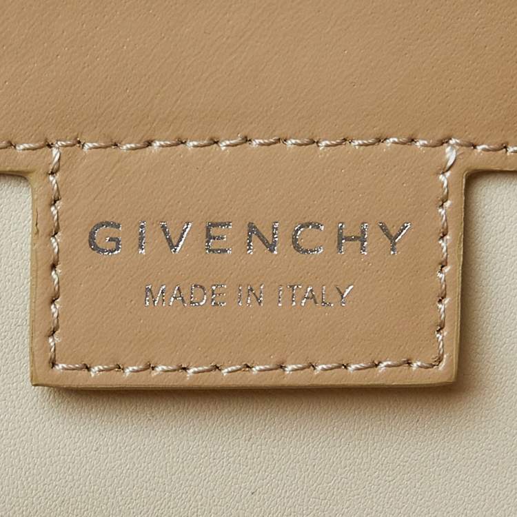 Pre Owned Givenchy Cream Glossy Leather Chain Cut Out Bag