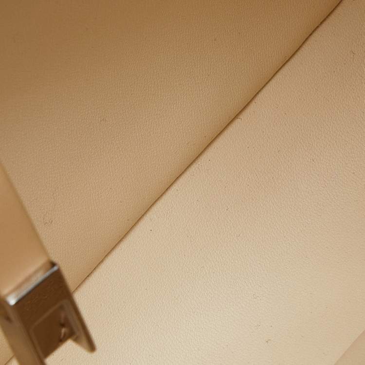 Pre Owned Givenchy Cream Glossy Leather Chain Cut Out Bag