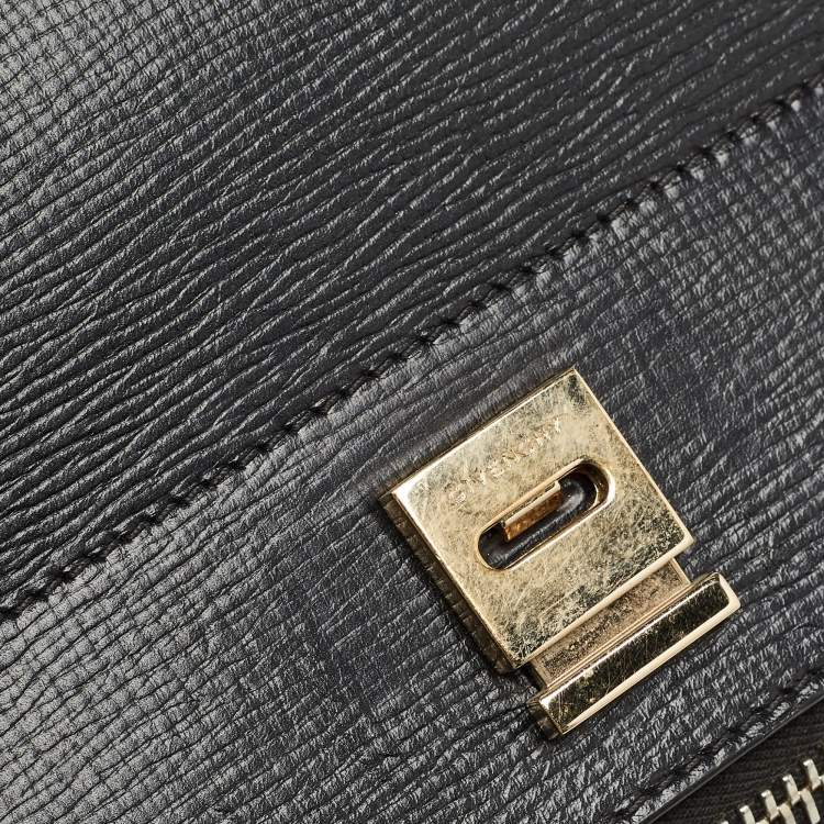Pre Owned Givenchy Black Leather Pandora Box Shoulder Bag
