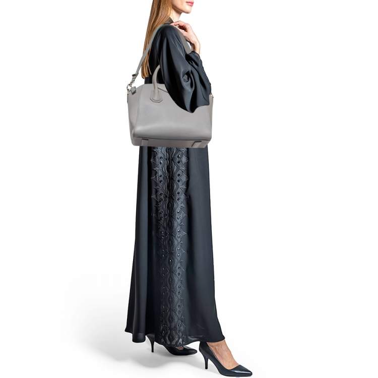 Pre Owned Givenchy Grey Leather Small Antigona Satchel