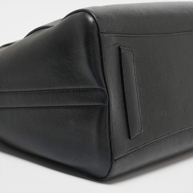 Pre Owned Givenchy Black Leather Medium Antigona Satchel