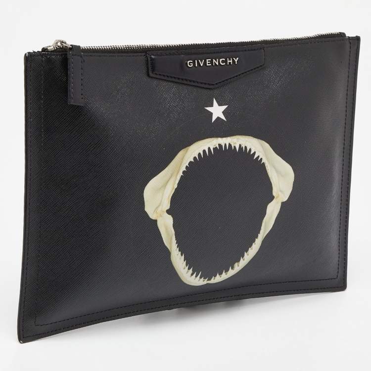 Pre Owned Givenchy Black Coated Canvas Shark Jaw Print Antigona Zip Clutch