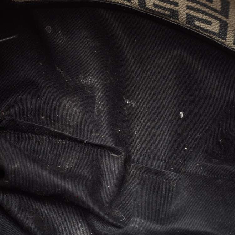 Pre Owned Givenchy Black/Off White Signature Coated Canvas and Patent Leather Hobo