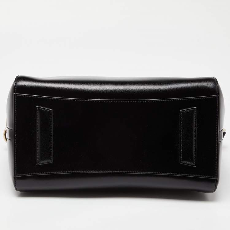 Pre Owned Givenchy Black Leather Small Antigona Satchel