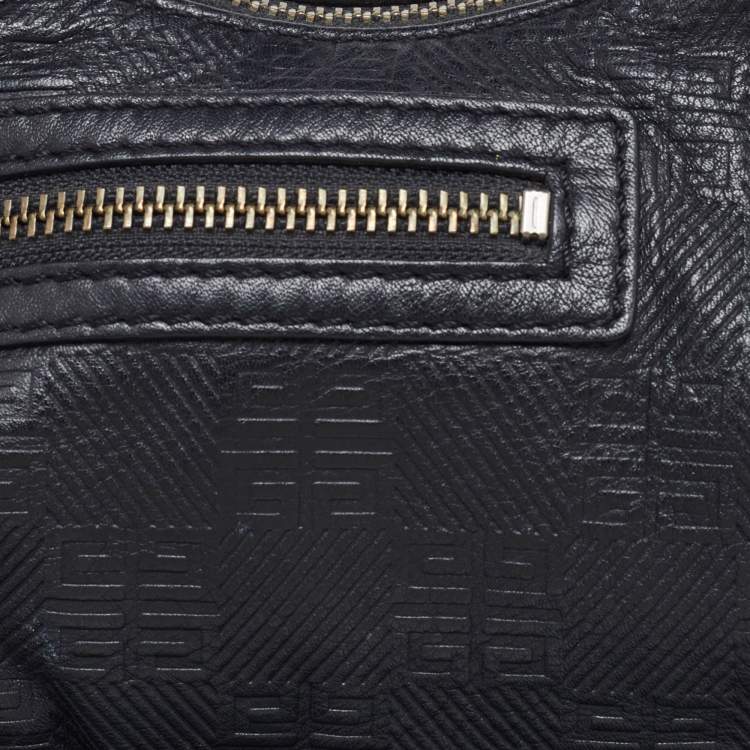 Pre Owned Givenchy Black Monogram Embossed Leather Baguette Bag