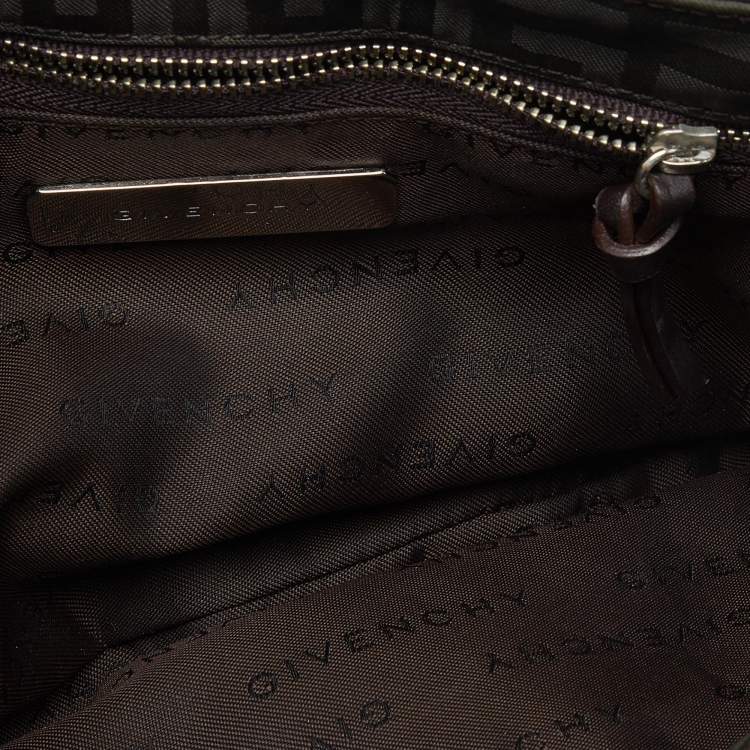مملوكة مسبقًا Givenchy Green/Brown Monogram Fabric Buckle Flap Baguette Bag