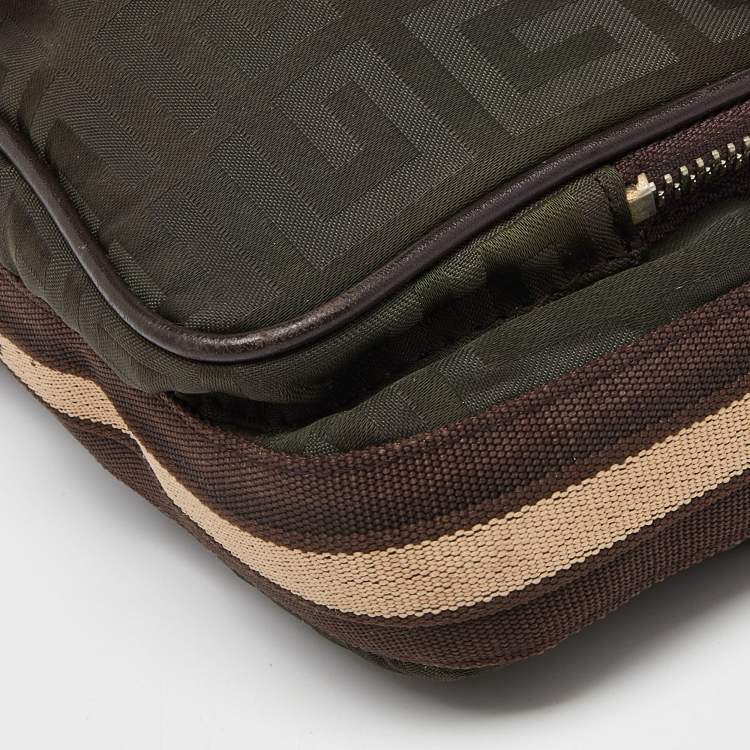 مملوكة مسبقًا Givenchy Green/Brown Monogram Fabric Buckle Flap Baguette Bag