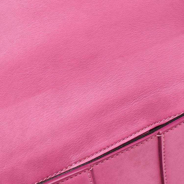 Pre Owned Givenchy Pink Leather Shark Lock Chain Clutch