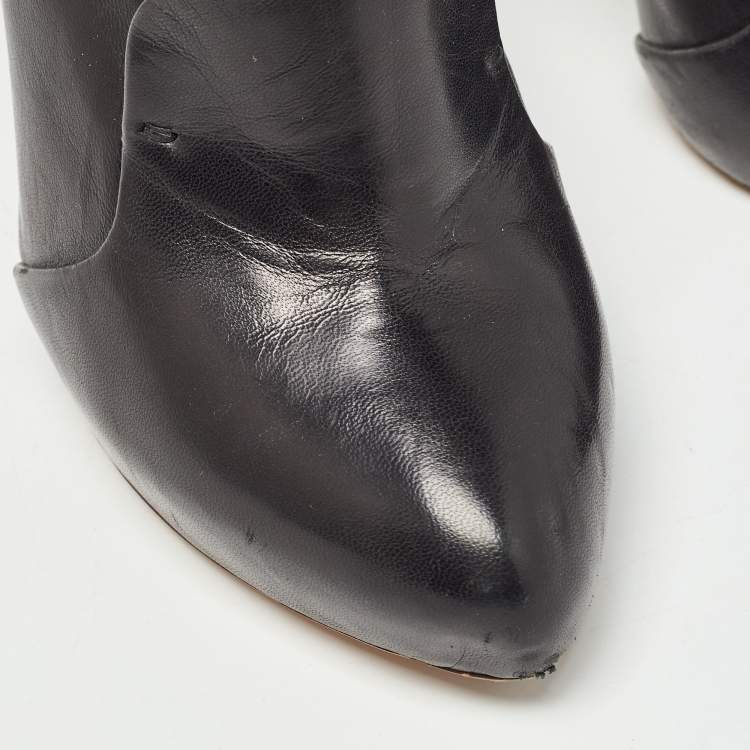 Pre Owned Givenchy Black Leather Pumps Size 37