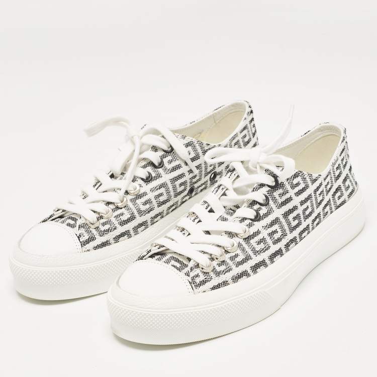 Pre Owned Givenchy White/Black Canvas City Lace Up Sneakers Size 39