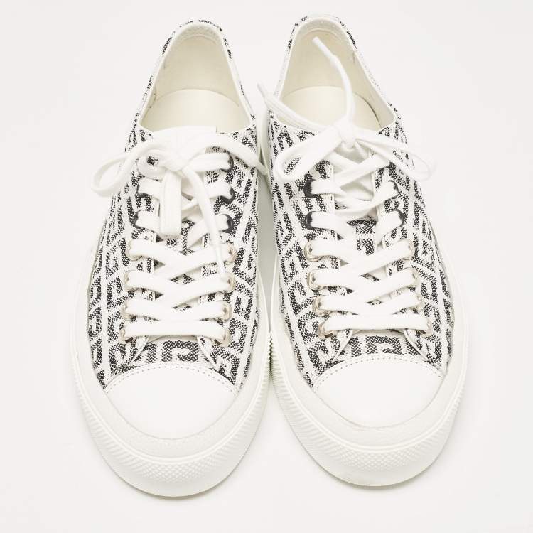 Pre Owned Givenchy White/Black Canvas City Lace Up Sneakers Size 39