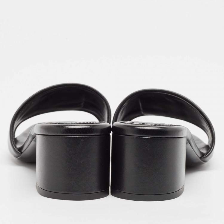 Pre Owned Givenchy Black Leather 4G Slide Sandals Size 41