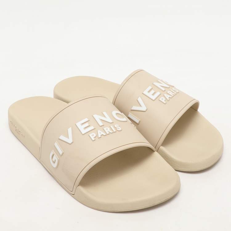 Pre Owned Givenchy Cream Rubber Logo Slide Sandals Size 44