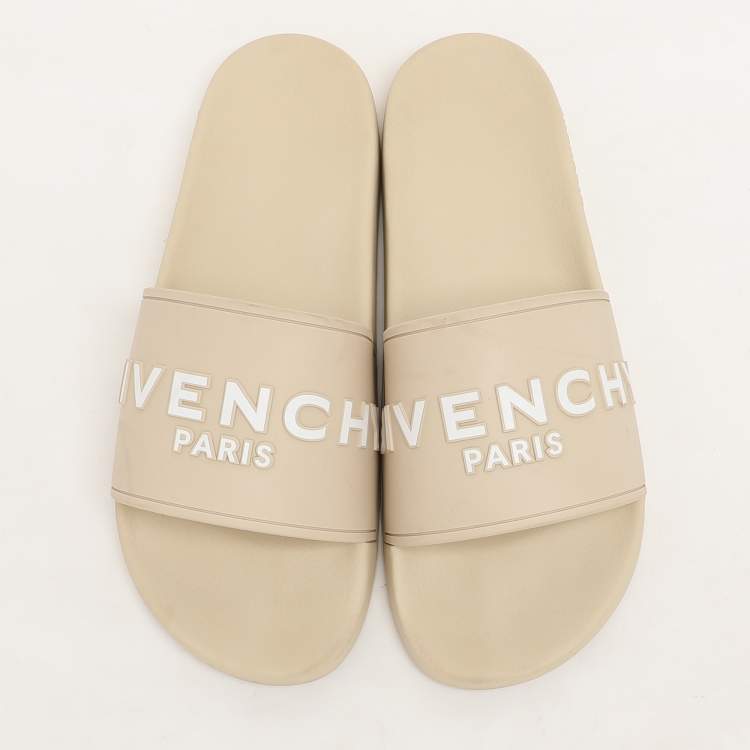 Pre Owned Givenchy Cream Rubber Logo Slide Sandals Size 44