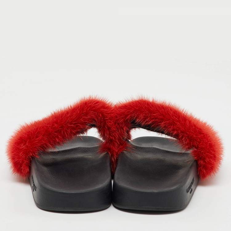 Pre Owned Givenchy Red Mink Fur Flat Slide Sandals Size 38