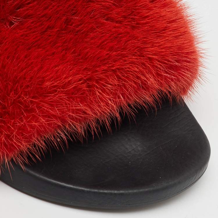 Pre Owned Givenchy Red Mink Fur Flat Slide Sandals Size 38