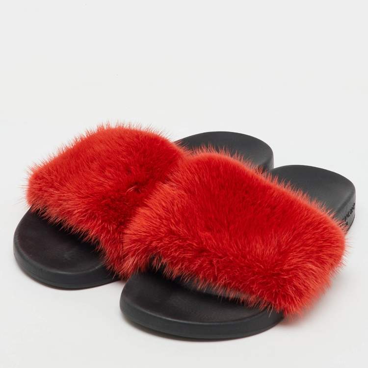 Pre Owned Givenchy Red Mink Fur Flat Slide Sandals Size 38