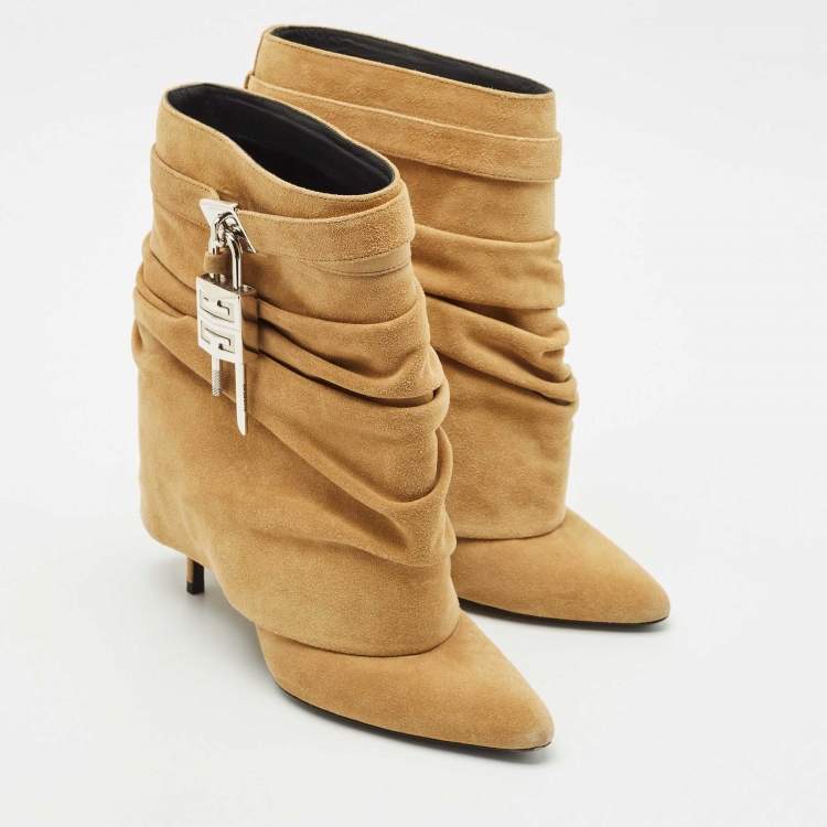 Pre Owned Givenchy Beige Suede Shark Lock Slouchy Silhouette Ankle Boots Size 40