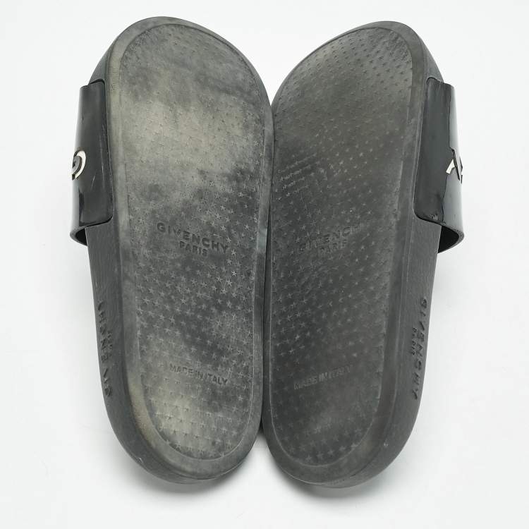 Pre Owned Givenchy Black Leather Pool Slides Size 39
