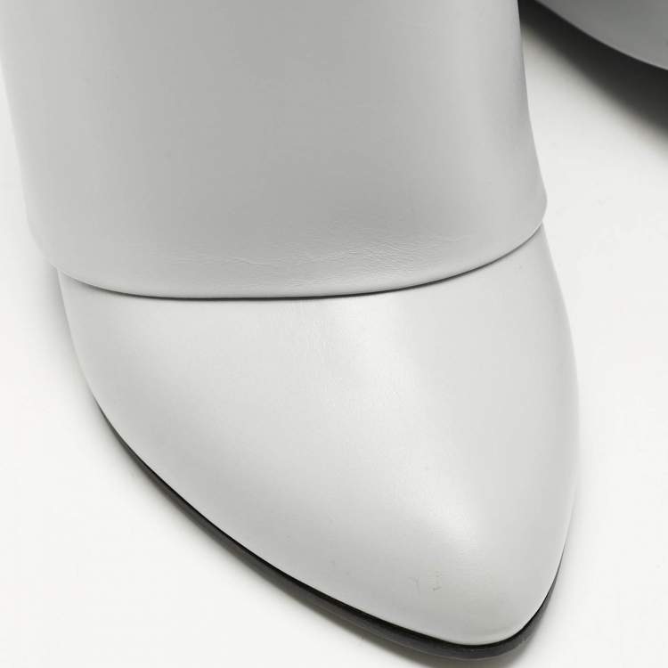 Pre Owned Givenchy Grey Leather Shark Lock Knee Length Boots Size 39