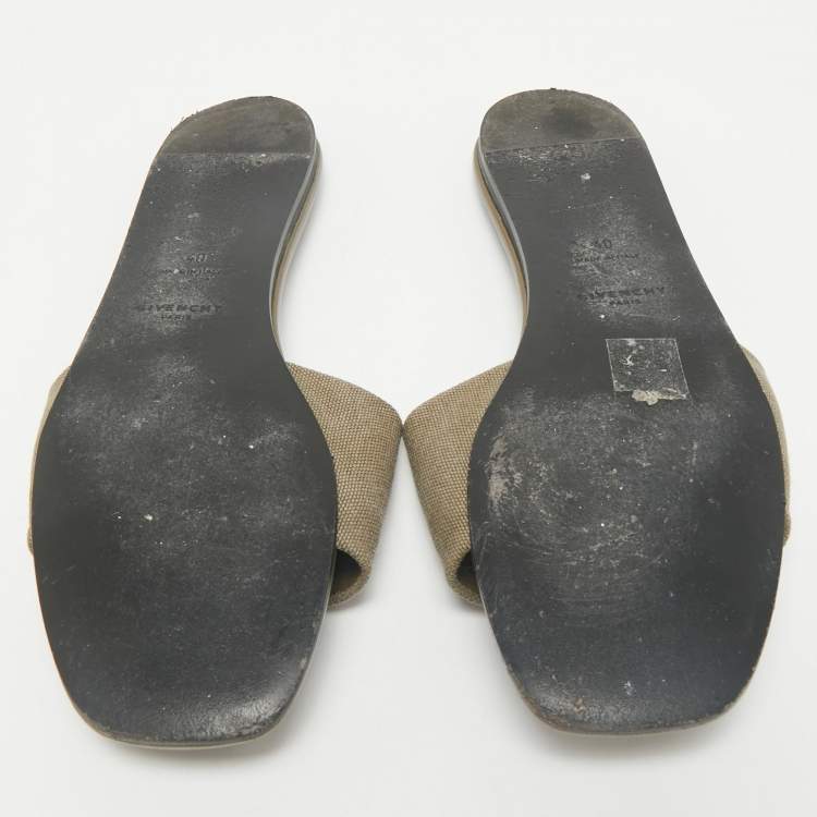 Pre Owned Givenchy Green Canvas 4G Flat Slides Size 40