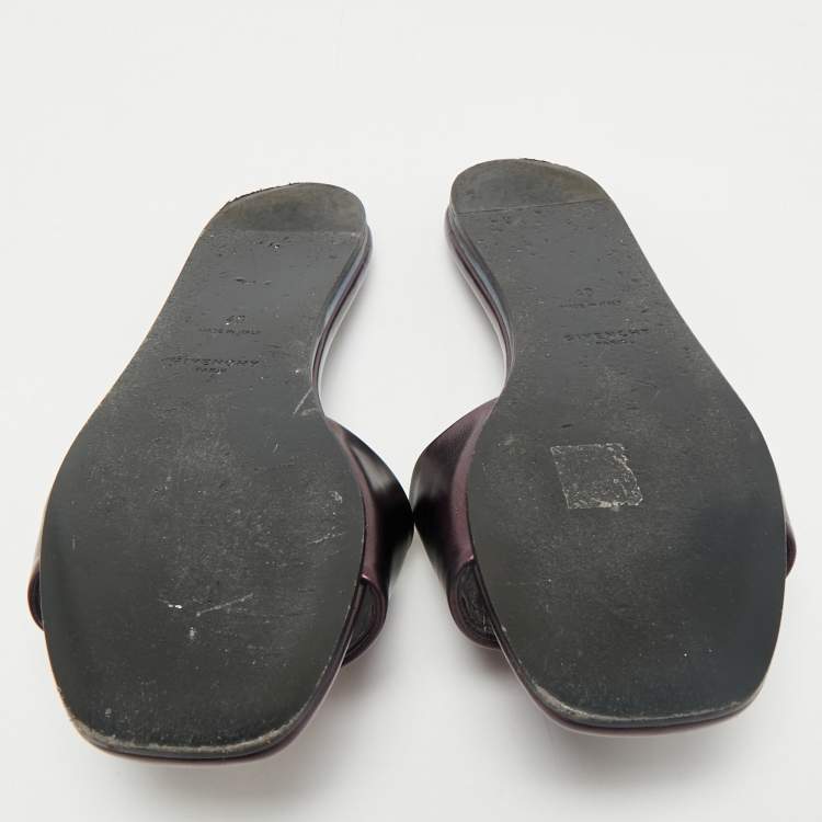Pre Owned Givenchy Metallic Leather 4G Flat Sandals Size 40