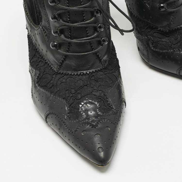 Pre Owned Givenchy Black Leather And Lace Pointed Toe Ankle Boots Size 40