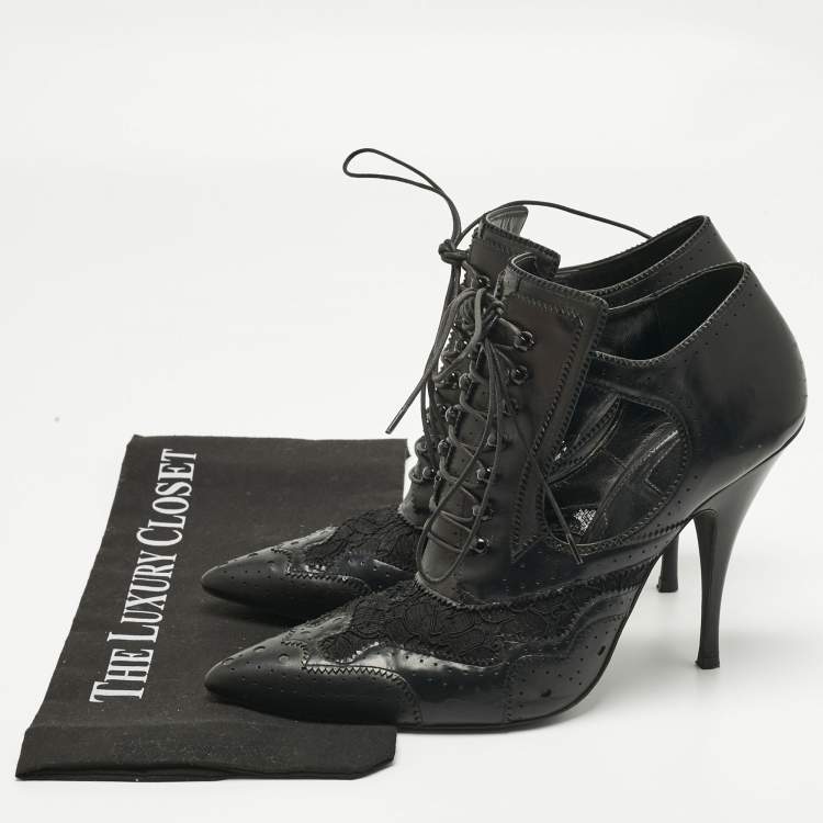 Pre Owned Givenchy Black Leather And Lace Pointed Toe Ankle Boots Size 40