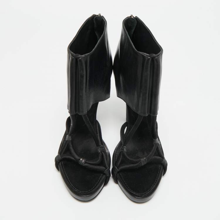Pre Owned Givenchy Size 38.5 Black Leather Ankle Strap Sandals