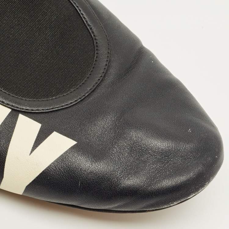 Pre Owned Givenchy Size 40 Black Leather Graphic Print Ballet Flats
