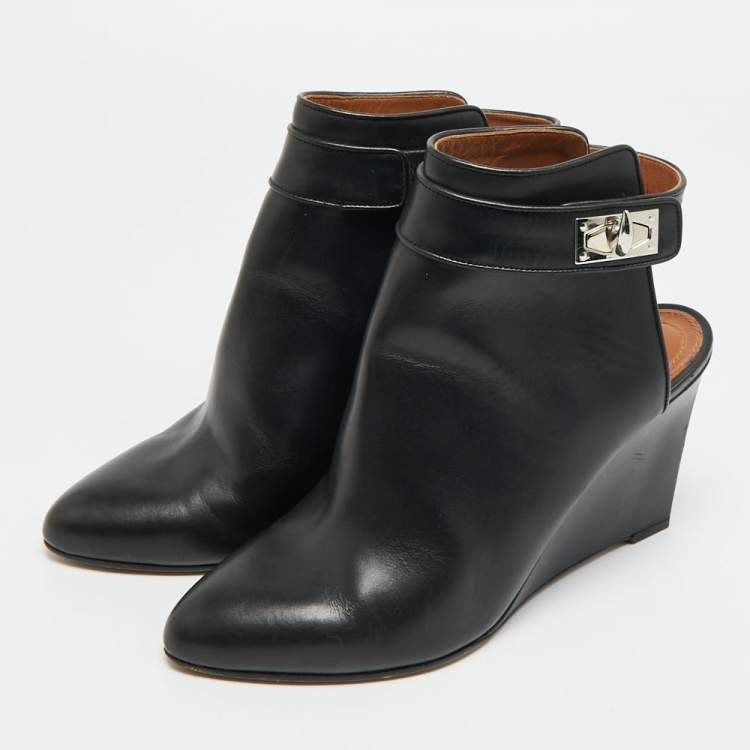Pre Owned Givenchy Shark Size 39 Black Leather Cutout Wedges Ankle Length Boots