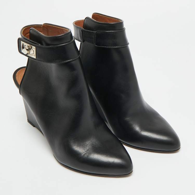 Pre Owned Givenchy Shark Size 39 Black Leather Cutout Wedges Ankle Length Boots
