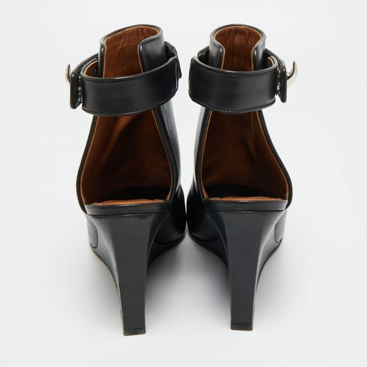 Pre Owned Givenchy Shark Size 39 Black Leather Cutout Wedges Ankle Length Boots