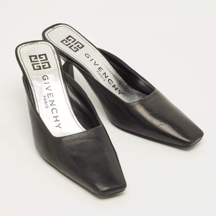 Pre Owned Givenchy Size 38 Black Leather Mules