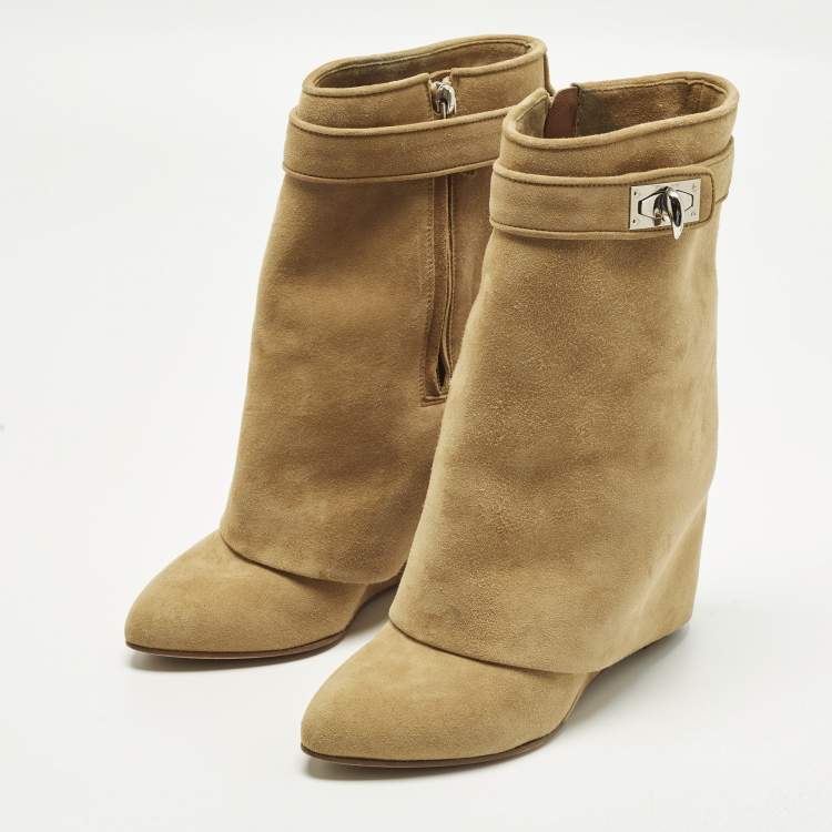 مملوكة مسبقًا Givenchy Shark Lock Size 37 Brown Suede Ankle Length Boots