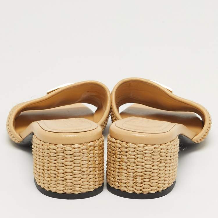 Pre Owned Givenchy G4 Size 37 Beige Leather and Raffia Slide Sandals