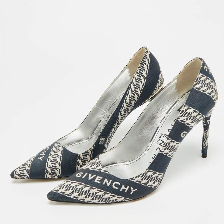 Pre Owned Givenchy G-Chain Size 39 Navy Blue/White Canvas Givenchy Chain Pumps