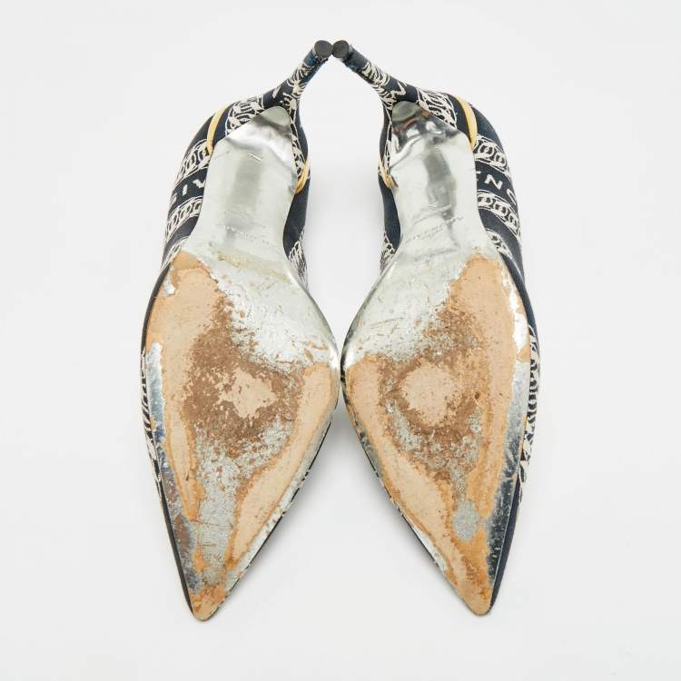 Pre Owned Givenchy G-Chain Size 39 Navy Blue/White Canvas Givenchy Chain Pumps