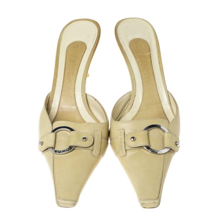 Pre Owned Givenchy Yellow Leather Square Toe Mules Size 37.5