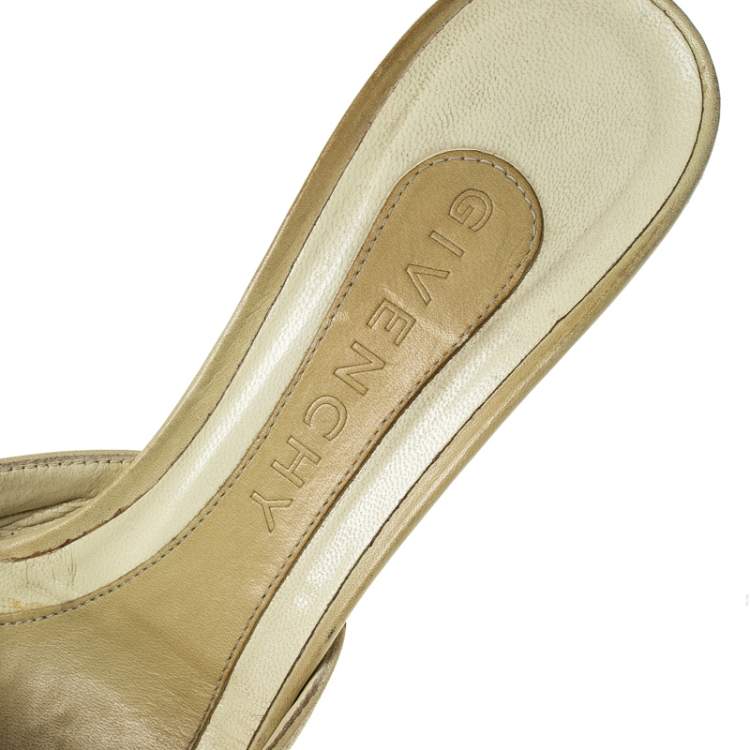Pre Owned Givenchy Yellow Leather Square Toe Mules Size 37.5