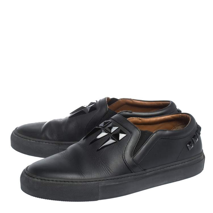 Pre Owned Givenchy Black Leather Studded Slip On Sneakers Size 40
