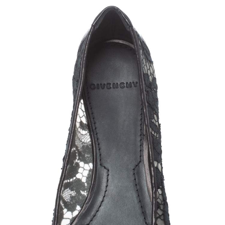 Pre Owned Givenchy Black Mesh And Lace Ballet  Flats Size 36.5