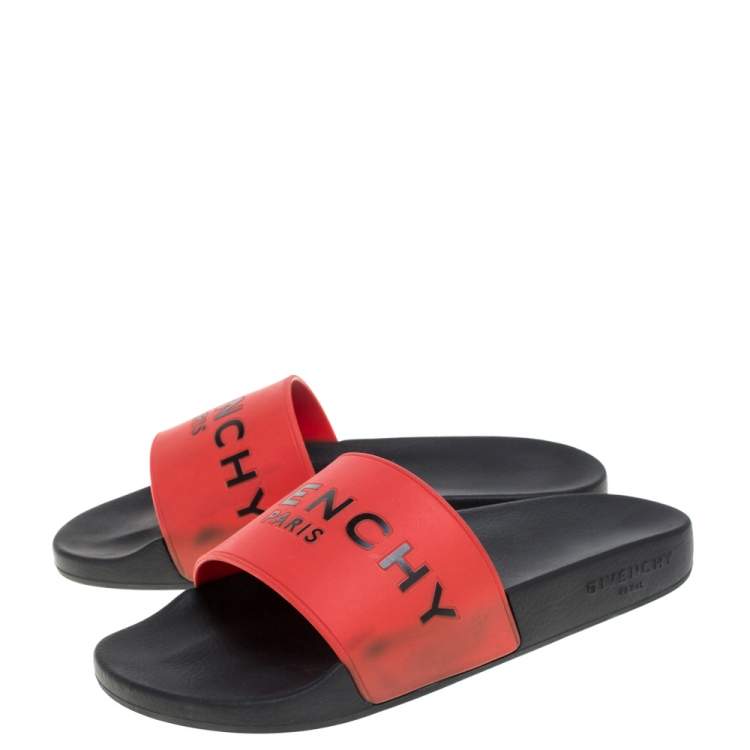 مملوكة مسبقًا Givenchy Red Rubber Logo Flat Slide Sandals Size 38