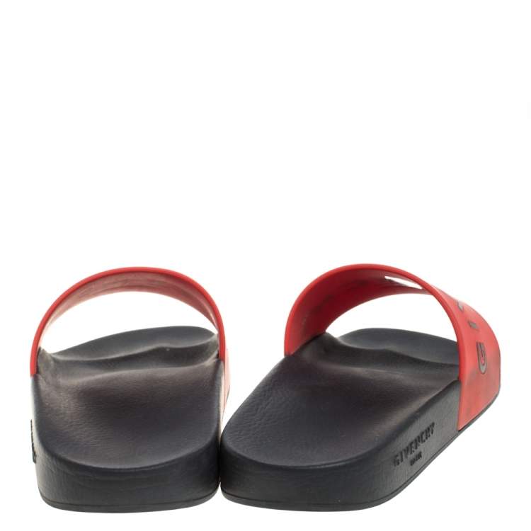 مملوكة مسبقًا Givenchy Red Rubber Logo Flat Slide Sandals Size 38