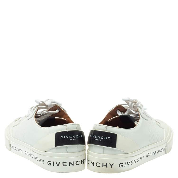 Pre Owned Givenchy White/Black Leather And Rubber Logo Print Low Top Sneakers Size 39.5