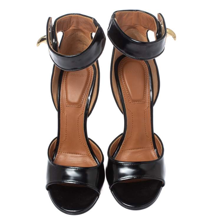 Pre Owned Givenchy Black Leather Sharklock Sandals Size 36