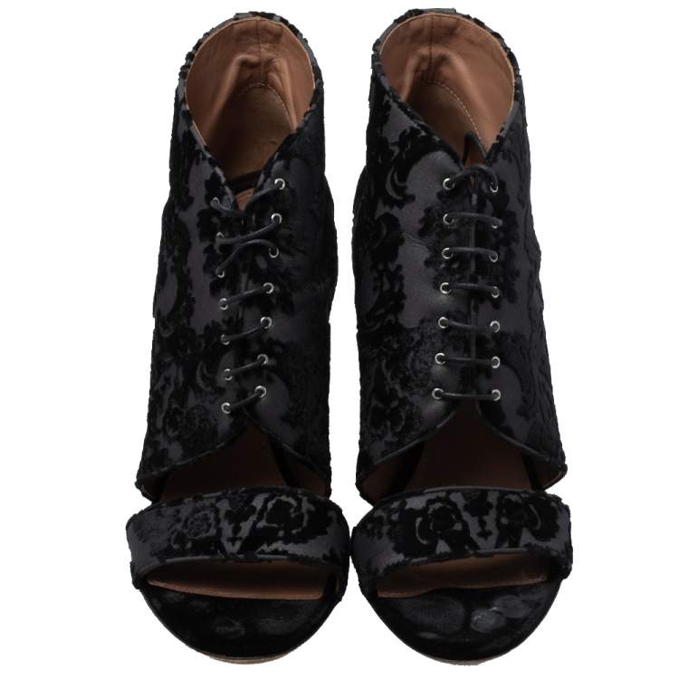 Pre Owned Givenchy Black/Grey Velvet And Lace Cutout Lace Up Boots Size 40